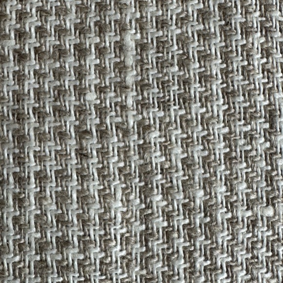 Two NWT AlyWear 100% Linen Top.s M.Made in USA.Retail$38 each. - Picture 4 of 12